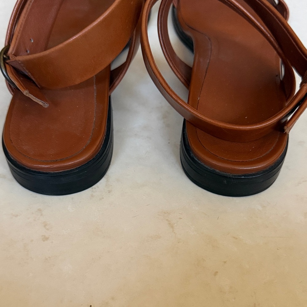 Vionic Elegant Brown Leather Sandals - Picture 4 of 5